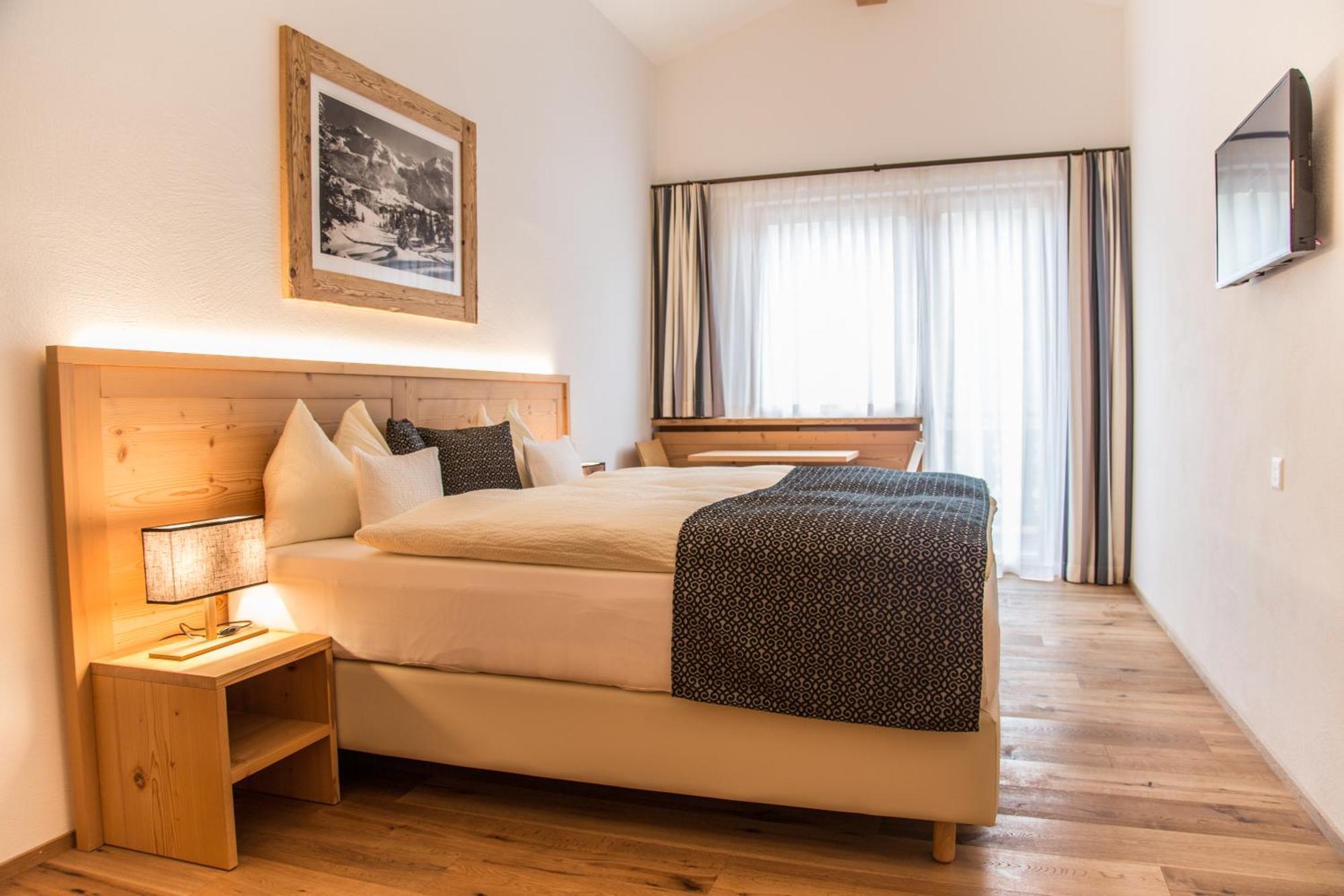 Hotel Sarain Active Mountain Resort Lenz Esterno foto